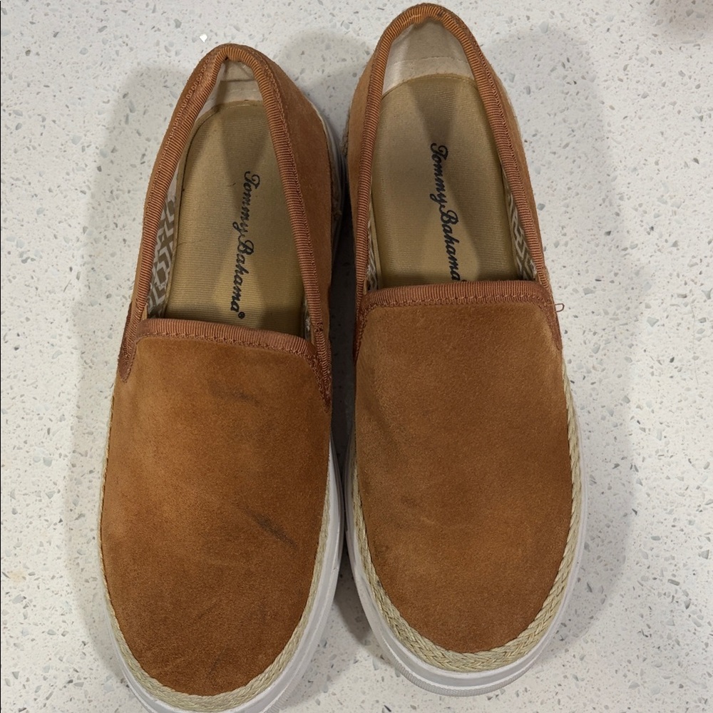 Tommy Bahama Women’s Tan Suede Slip-Ons
